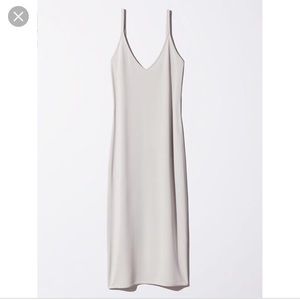 Aritzia Wilfred free gitte dress!
